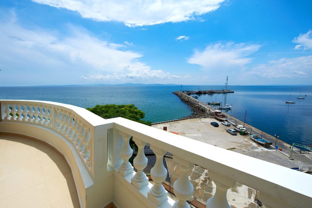 Family Hotel Paros Pomorie Cameră foto